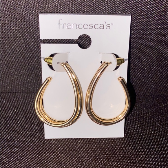 Francesca's Collections Gold Minimalist Hoop Earrings - Picture 1 of 1